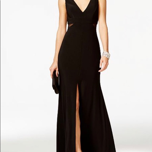 Formal gown - Picture 2 of 3